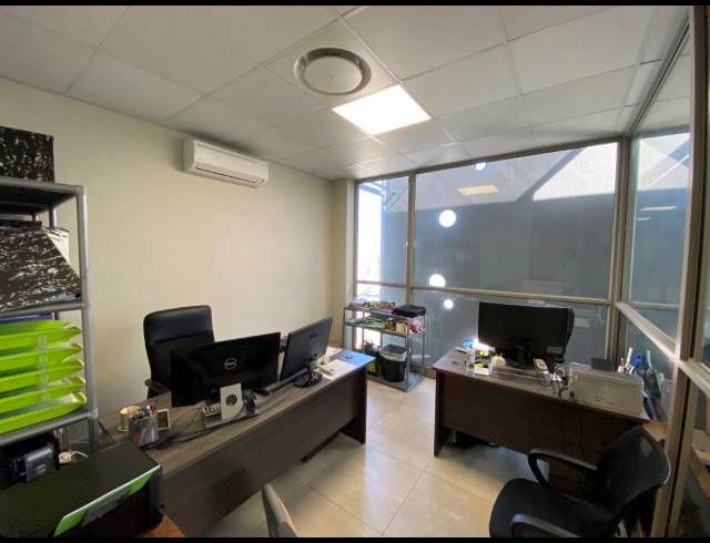 318M² WAREHOUSE TO LET IN BRACKENFELL INDUSTRIAL